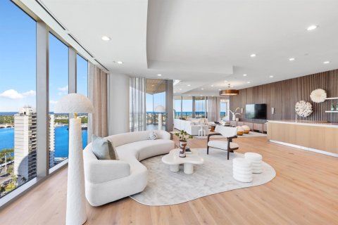 Condominio en venta en West Palm Beach, Florida, 4 dormitorios, 410.63 m2 № 2081874 - foto 8