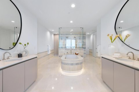 Condominio en venta en West Palm Beach, Florida, 4 dormitorios, 410.63 m2 № 2081874 - foto 30