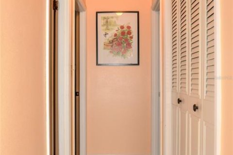 Casa en venta en Winter Haven, Florida, 4 dormitorios, 183.67 m2 № 1766151 - foto 13