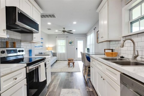 Casa en alquiler en Gulfport, Florida, 2 dormitorios, 53.51 m2 № 1853202 - foto 16