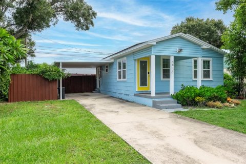 Casa en alquiler en Gulfport, Florida, 2 dormitorios, 53.51 m2 № 1853202 - foto 1
