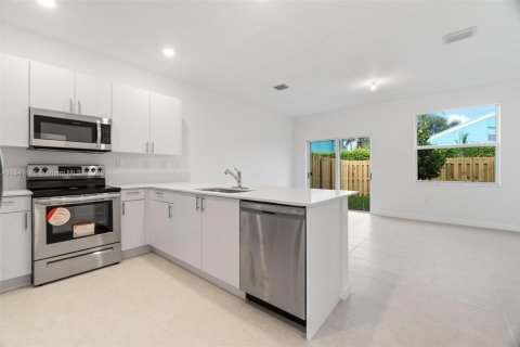 Adosado en venta en Homestead, Florida, 3 dormitorios, 143.53 m2 № 1830295 - foto 17