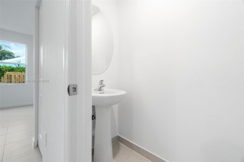 Adosado en venta en Homestead, Florida, 3 dormitorios, 143.53 m2 № 1830295 - foto 12