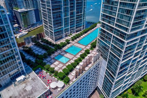 Condo in Miami, Florida, 2 bedrooms  № 2252078 - photo 25