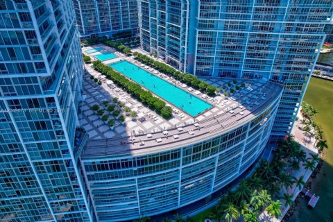 Condo in Miami, Florida, 2 bedrooms  № 2252078 - photo 24