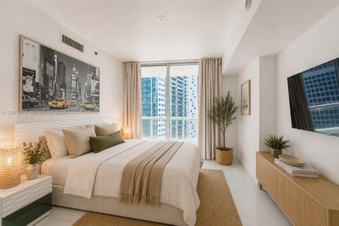 Condo in Miami, Florida, 2 bedrooms  № 2252078 - photo 11
