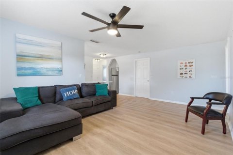 Immobilier commercial à vendre à Sarasota, Floride: 6 chambres, 196.77 m2 № 2147429 - photo 27