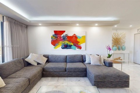 Copropriété à louer à Hallandale Beach, Floride: 2 chambres, 130.06 m2 № 2020996 - photo 16