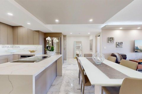 Copropriété à louer à Hallandale Beach, Floride: 2 chambres, 130.06 m2 № 2020996 - photo 23