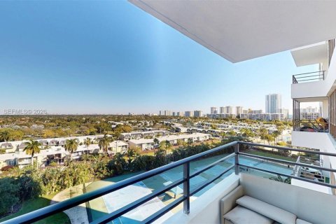 Copropriété à louer à Hallandale Beach, Floride: 2 chambres, 130.06 m2 № 2020996 - photo 19
