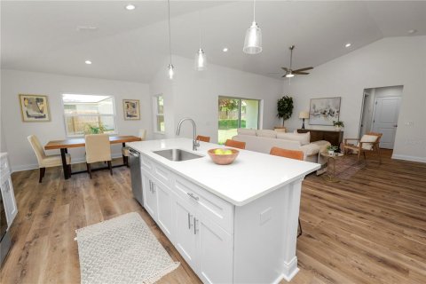 Купить виллу или дом в Игл-Лейк, Флорида 8 комнат, 161м2, № 2314119 - фото 19