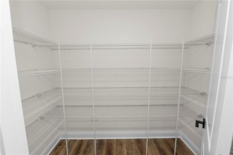 Купить виллу или дом в Игл-Лейк, Флорида 8 комнат, 161м2, № 2314119 - фото 30