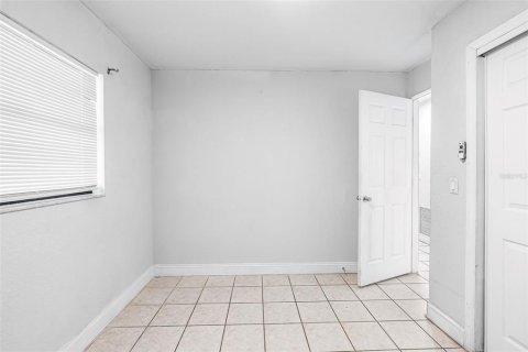 Casa en venta en Tampa, Florida, 3 dormitorios, 116.22 m2 № 2369329 - foto 21