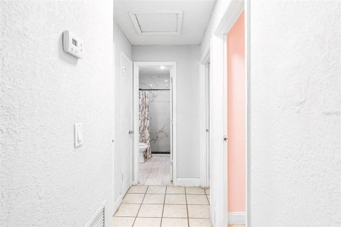 Casa en venta en Tampa, Florida, 3 dormitorios, 116.22 m2 № 2369329 - foto 15