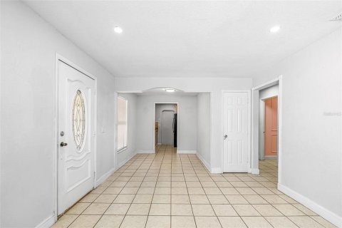 Casa en venta en Tampa, Florida, 3 dormitorios, 116.22 m2 № 2369329 - foto 6