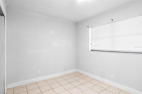 Casa en venta en Tampa, Florida, 3 dormitorios, 116.22 m2 № 2369329 - foto 20