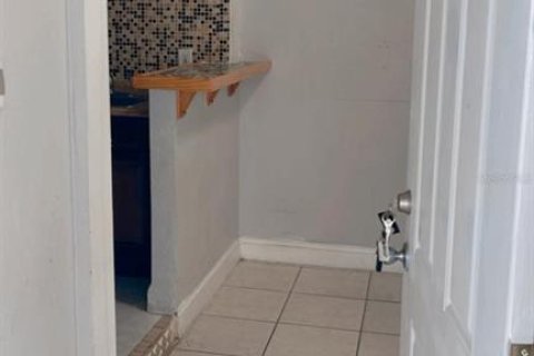 Casa en venta en Tampa, Florida, 3 dormitorios, 116.22 m2 № 2369329 - foto 27