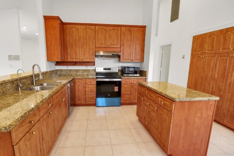 House in Plantation, Florida 4 bedrooms, 321.53 sq.m. № 2191659 - photo 19