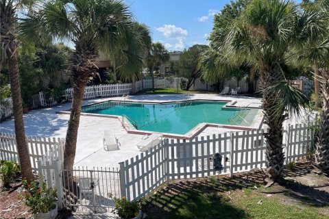 Appartement à louer à Orlando, Floride: 1 chambre, 25.64 m2 № 2416977 - photo 2