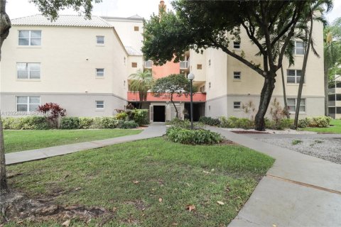 Copropriété à vendre à Doral, Floride: 1 chambre, 75.25 m2 № 2257040 - photo 12