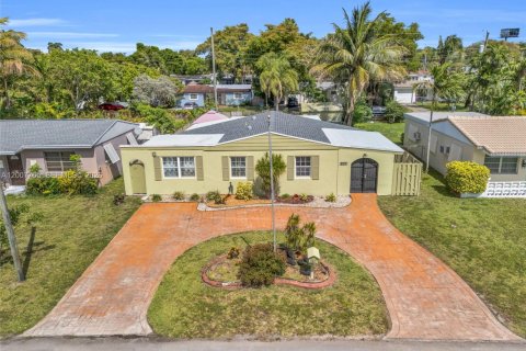 Casa en venta en Hollywood, Florida, 3 dormitorios, 147.16 m2 № 2170853 - foto 6