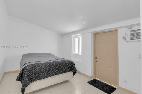 Casa en venta en Hollywood, Florida, 3 dormitorios, 147.16 m2 № 2170853 - foto 29