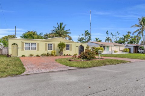 Casa en venta en Hollywood, Florida, 3 dormitorios, 147.16 m2 № 2170853 - foto 19