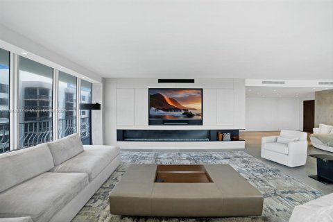 Condo in Bal Harbour, Florida, 3 bedrooms  № 1850528 - photo 8