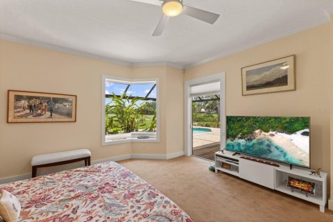 House in University Park, Florida 3 bedrooms, 269.6 sq.m. № 1838501 - photo 26
