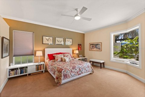 House in University Park, Florida 3 bedrooms, 269.6 sq.m. № 1838501 - photo 25