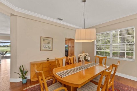 House in University Park, Florida 3 bedrooms, 269.6 sq.m. № 1838501 - photo 10