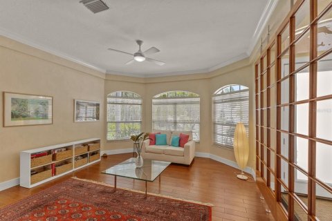 House in University Park, Florida 3 bedrooms, 269.6 sq.m. № 1838501 - photo 7