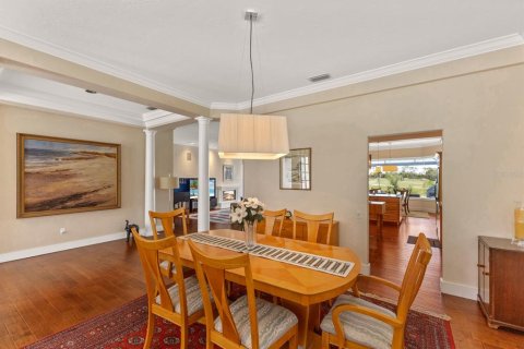 House in University Park, Florida 3 bedrooms, 269.6 sq.m. № 1838501 - photo 9