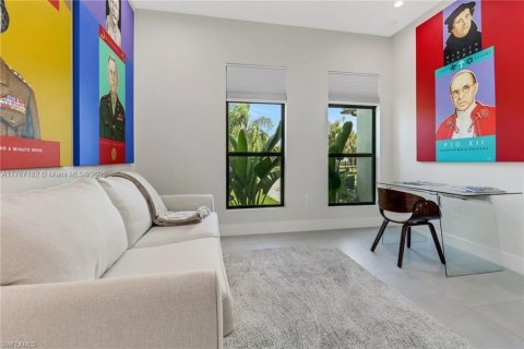 House in Naples, Florida 4 bedrooms, 268.3 sq.m. № 1867646 - photo 19