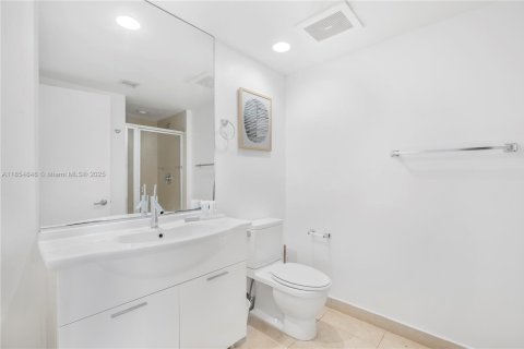 Copropriété à vendre à Miami, Floride: 2 chambres, 119.47 m2 № 1872752 - photo 8