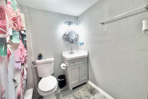 Propiedad comercial en venta en Reddick, Florida, 225.2 m2 № 1873487 - foto 16