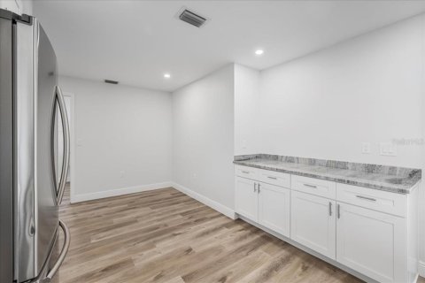Villa ou maison à vendre à Englewood, Floride: 3 chambres, 171.78 m2 № 2354365 - photo 14