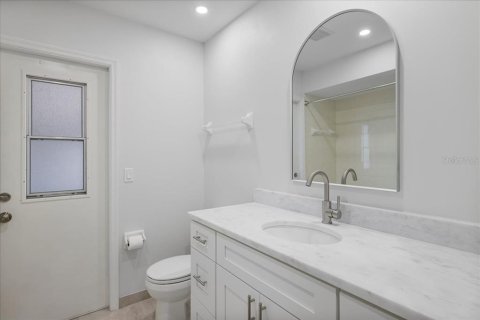 Villa ou maison à vendre à Englewood, Floride: 3 chambres, 171.78 m2 № 2354365 - photo 18
