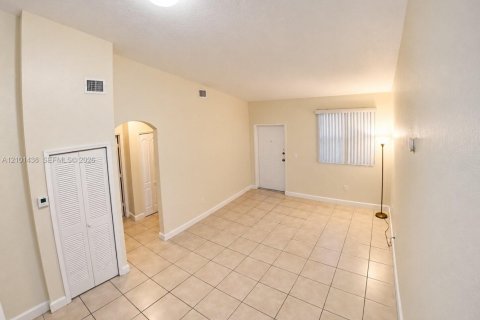 Copropriété à louer à Homestead, Floride: 2 chambres, 86.4 m2 № 2405840 - photo 7