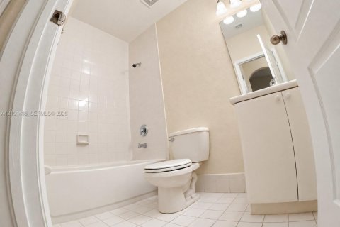 Copropriété à louer à Homestead, Floride: 2 chambres, 86.4 m2 № 2405840 - photo 16