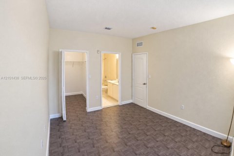 Copropriété à louer à Homestead, Floride: 2 chambres, 86.4 m2 № 2405840 - photo 10