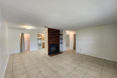 Apartment in Gainesville, Florida 2 bedrooms, 77.76 sq.m. № 1690705 - photo 23