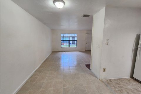 Appartement à louer à Gainesville, Floride: 2 chambres, 77.76 m2 № 1690705 - photo 8