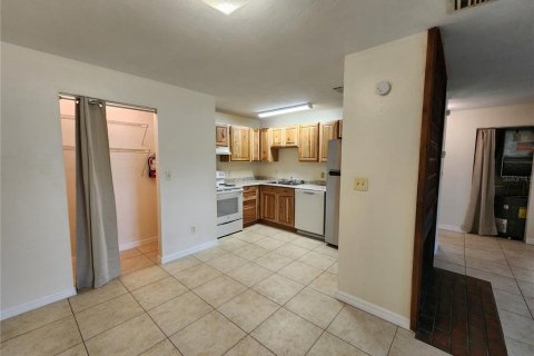 Apartment in Gainesville, Florida 2 bedrooms, 77.76 sq.m. № 1690705 - photo 24