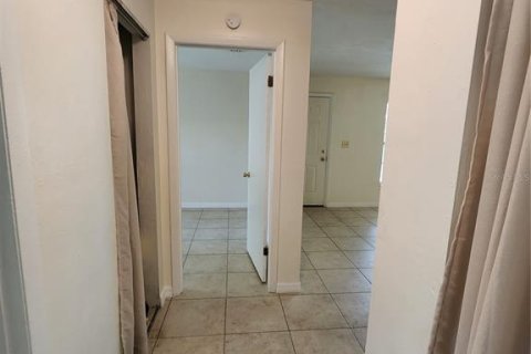 Apartment in Gainesville, Florida 2 bedrooms, 77.76 sq.m. № 1690705 - photo 20