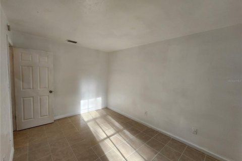 Appartement à louer à Gainesville, Floride: 2 chambres, 77.76 m2 № 1690705 - photo 12