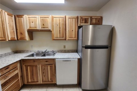Apartment in Gainesville, Florida 2 bedrooms, 77.76 sq.m. № 1690705 - photo 30