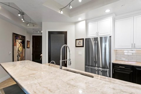 Condo in Tampa, Florida, 2 bedrooms  № 1550698 - photo 7