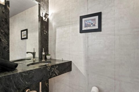 Condo in Tampa, Florida, 2 bedrooms  № 1550698 - photo 18