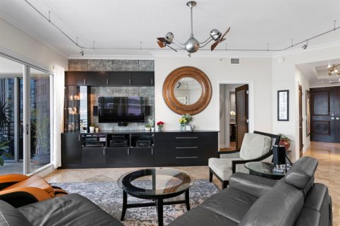 Condo in Tampa, Florida, 2 bedrooms  № 1550698 - photo 8